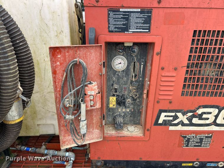 image for item EK8229 2005 Ditch Witch FX30 vacuum excavator