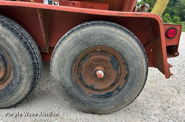 image for item EK8229 2005 Ditch Witch FX30 vacuum excavator