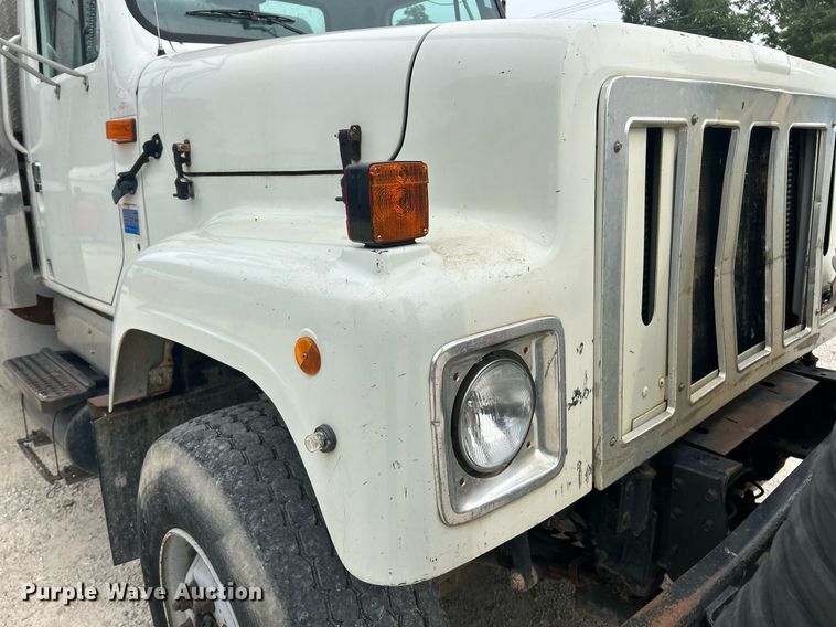 image for item EK8230 2002 International 2554 sewer jetter truck