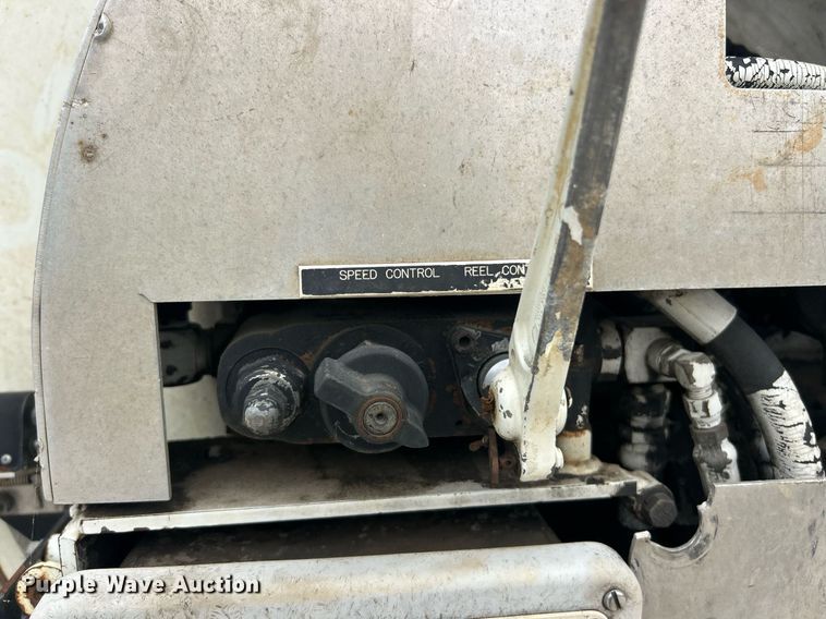 image for item EK8230 2002 International 2554 sewer jetter truck