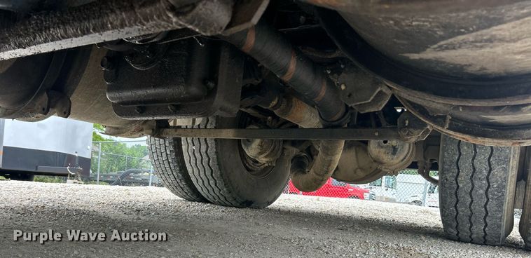 image for item EK8230 2002 International 2554 sewer jetter truck