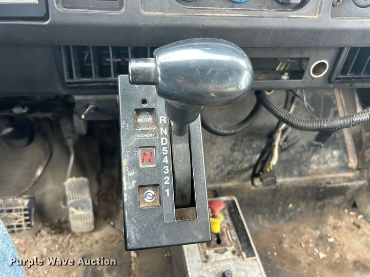 image for item EK8230 2002 International 2554 sewer jetter truck