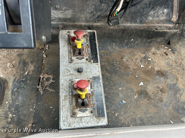 image for item EK8230 2002 International 2554 sewer jetter truck