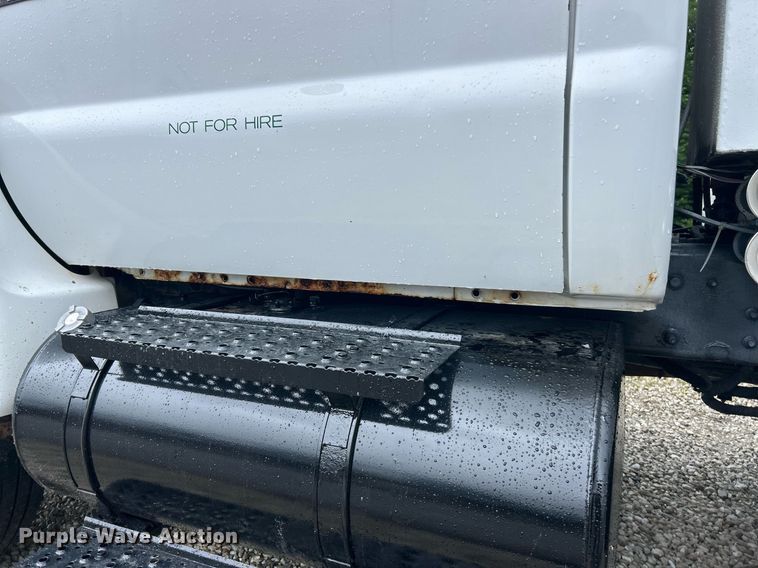 image for item EK8238 2010 Ford F750 Super Duty XL utility / service truck