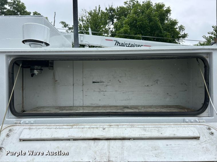 image for item EK8238 2010 Ford F750 Super Duty XL utility / service truck