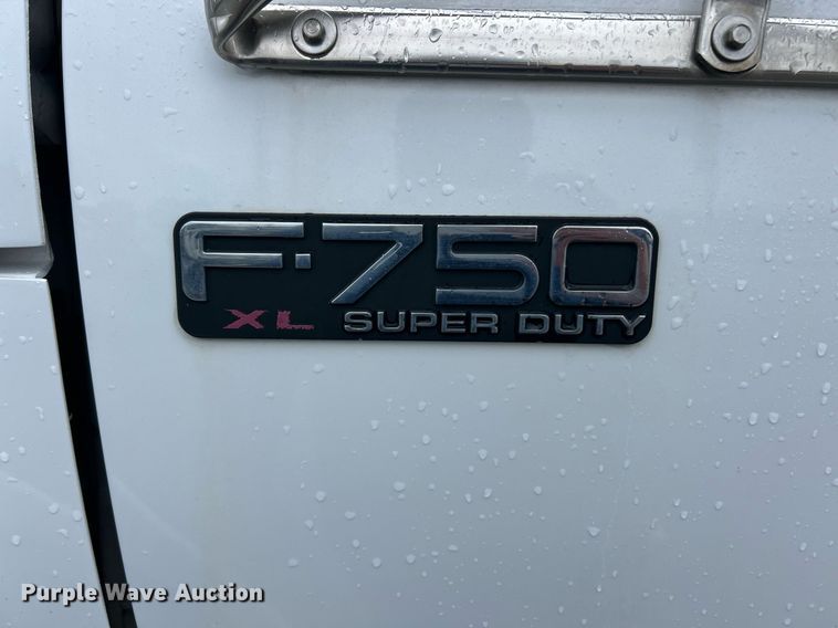 image for item EK8238 2010 Ford F750 Super Duty XL utility / service truck
