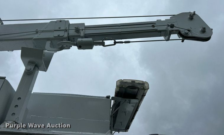 image for item EK8238 2010 Ford F750 Super Duty XL utility / service truck