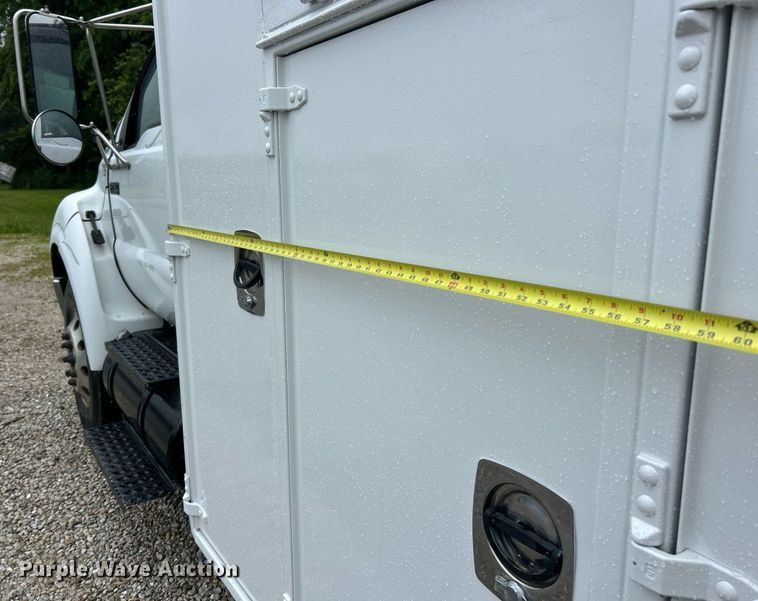 image for item EK8238 2010 Ford F750 Super Duty XL utility / service truck