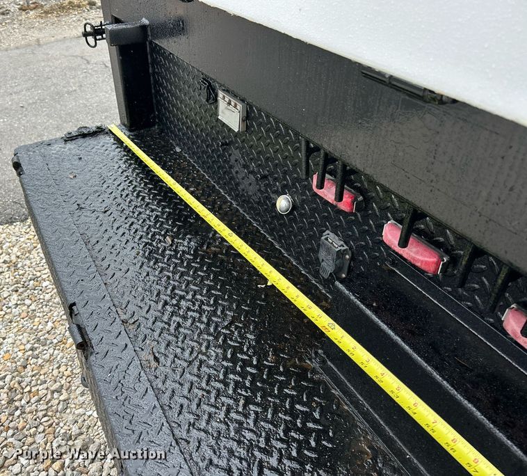 image for item EK8238 2010 Ford F750 Super Duty XL utility / service truck