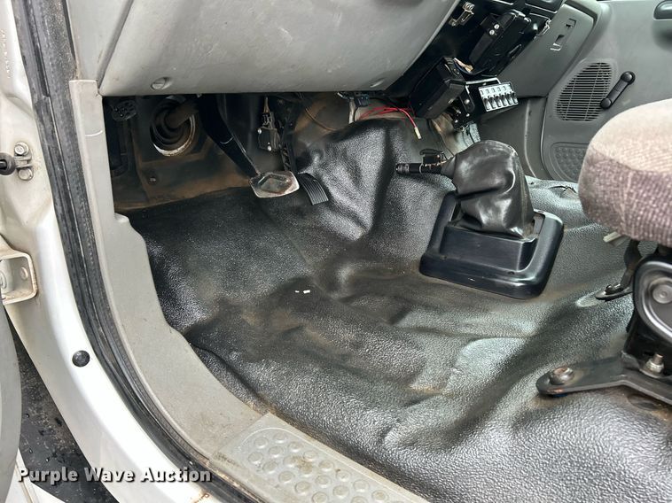 image for item EK8238 2010 Ford F750 Super Duty XL utility / service truck