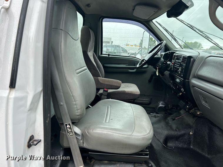 image for item EK8238 2010 Ford F750 Super Duty XL utility / service truck