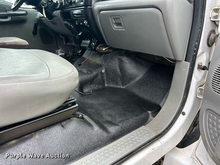 image for item EK8238 2010 Ford F750 Super Duty XL utility / service truck