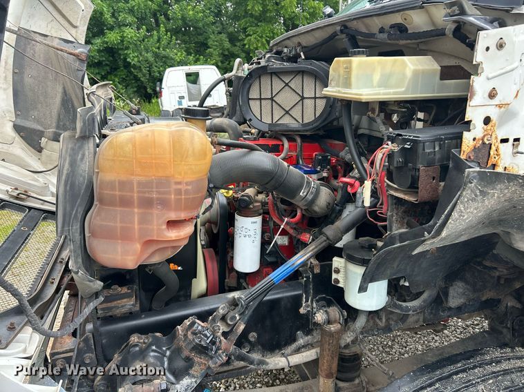 image for item EK8238 2010 Ford F750 Super Duty XL utility / service truck