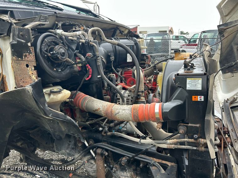 image for item EK8238 2010 Ford F750 Super Duty XL utility / service truck