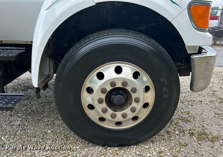 image for item EK8238 2010 Ford F750 Super Duty XL utility / service truck