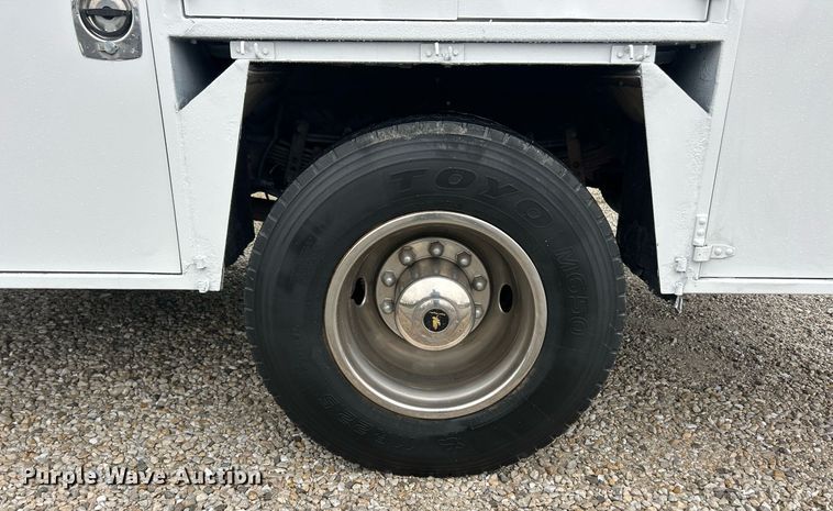 image for item EK8238 2010 Ford F750 Super Duty XL utility / service truck