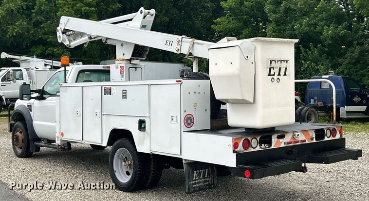 image for item EK8239 2009 Ford F550 Super Duty XL bucket truck