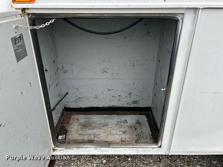 image for item EK8239 2009 Ford F550 Super Duty XL bucket truck