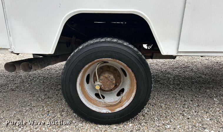 image for item EK8239 2009 Ford F550 Super Duty XL bucket truck