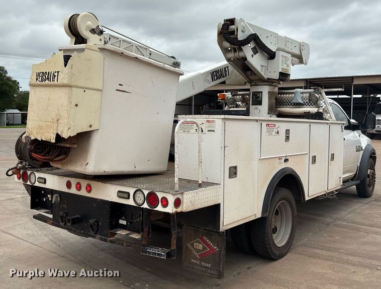 image for item EL2122 2017 Dodge Ram 5500 bucket truck