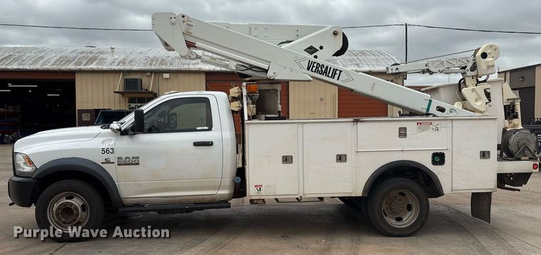 image for item EL2122 2017 Dodge Ram 5500 bucket truck