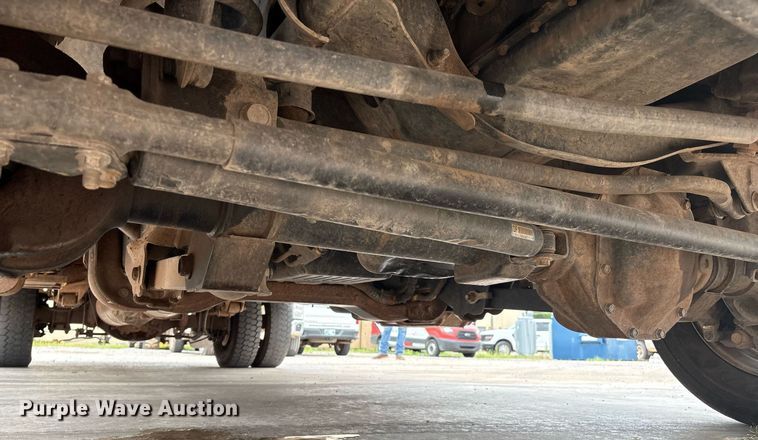 image for item EL2122 2017 Dodge Ram 5500 bucket truck