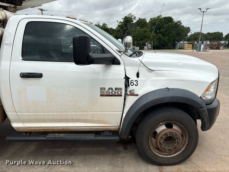 image for item EL2122 2017 Dodge Ram 5500 bucket truck