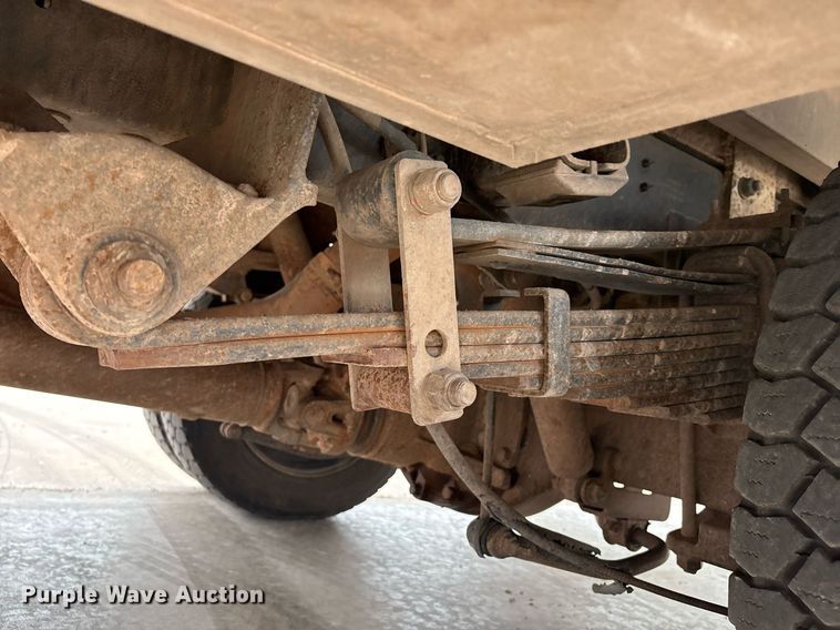 image for item EL2122 2017 Dodge Ram 5500 bucket truck