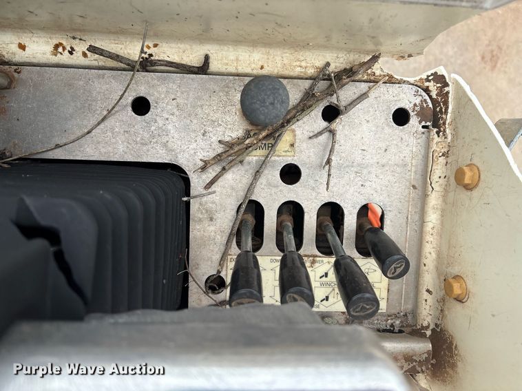 image for item EL2122 2017 Dodge Ram 5500 bucket truck