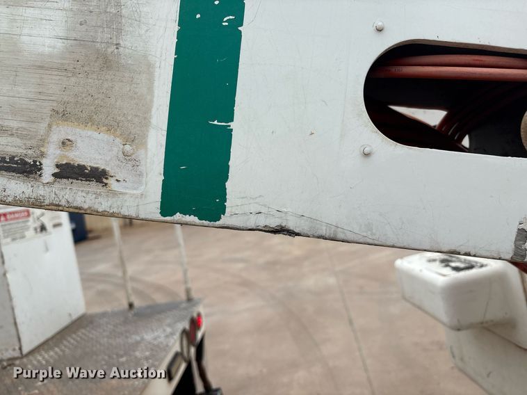 image for item EL2122 2017 Dodge Ram 5500 bucket truck