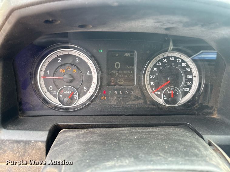 image for item EL2122 2017 Dodge Ram 5500 bucket truck