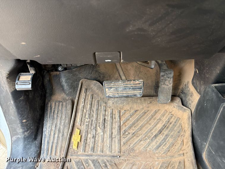 image for item EL2123 2015 Chevrolet Silverado 1500 Double Cab pickup truck