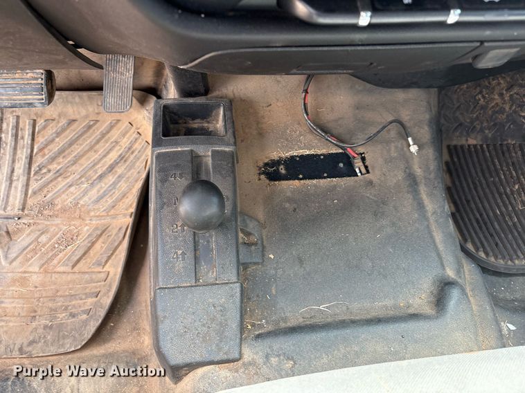 image for item EL2123 2015 Chevrolet Silverado 1500 Double Cab pickup truck