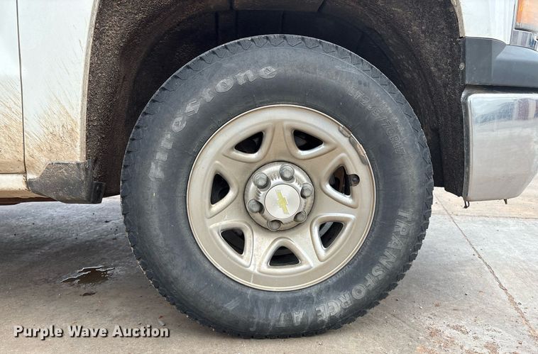 image for item EL2123 2015 Chevrolet Silverado 1500 Double Cab pickup truck