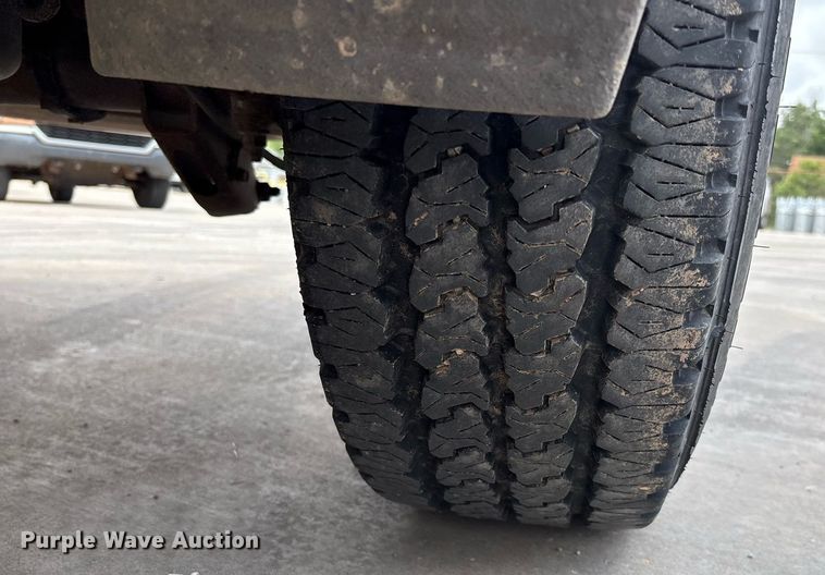 image for item EL2123 2015 Chevrolet Silverado 1500 Double Cab pickup truck