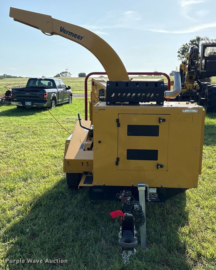 image for item EL2133 2024 Vermeer BC1000XL wood chipper