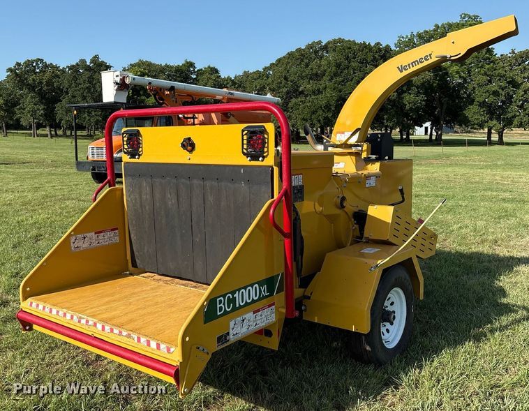 image for item EL2133 2024 Vermeer BC1000XL wood chipper