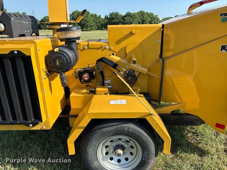 image for item EL2133 2024 Vermeer BC1000XL wood chipper