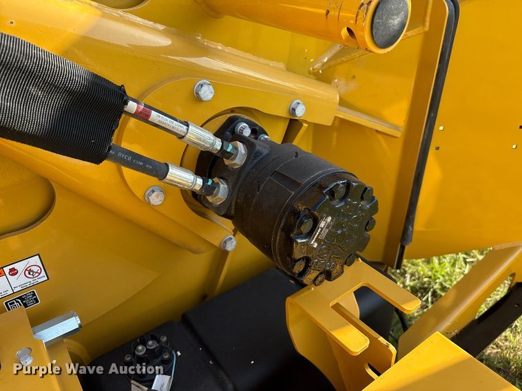 image for item EL2133 2024 Vermeer BC1000XL wood chipper