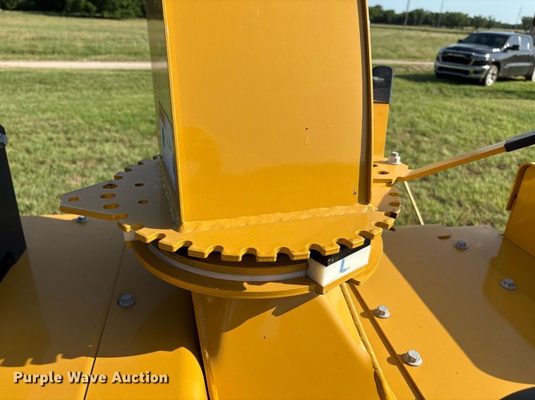 image for item EL2133 2024 Vermeer BC1000XL wood chipper