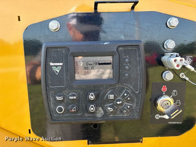 image for item EL2133 2024 Vermeer BC1000XL wood chipper