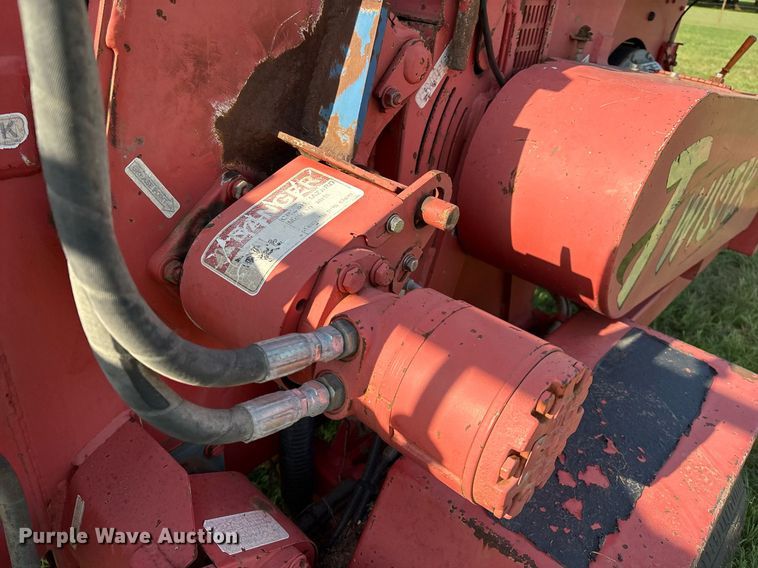 image for item EL2135 Mobark Twister 12 wood chipper