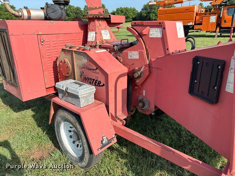 image for item EL2135 Mobark Twister 12 wood chipper