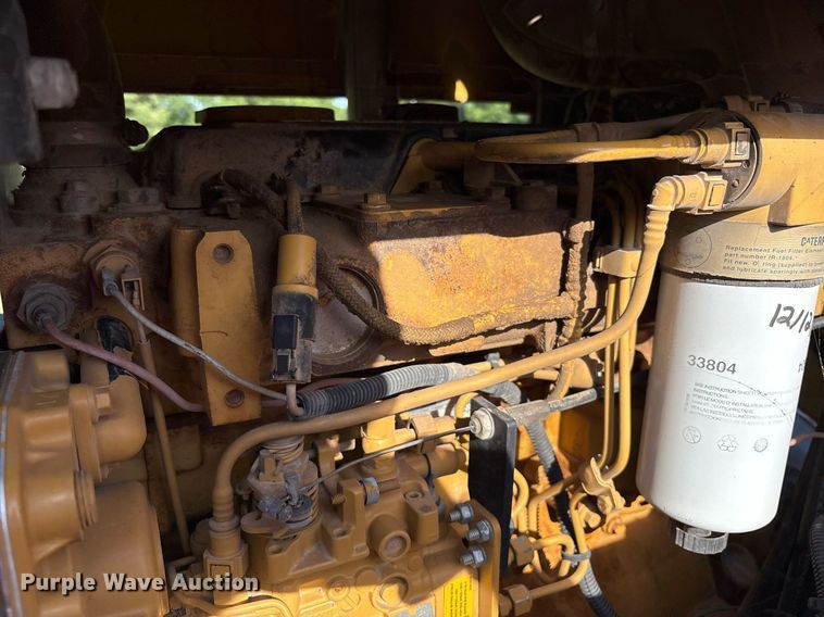 image for item EL2135 Mobark Twister 12 wood chipper