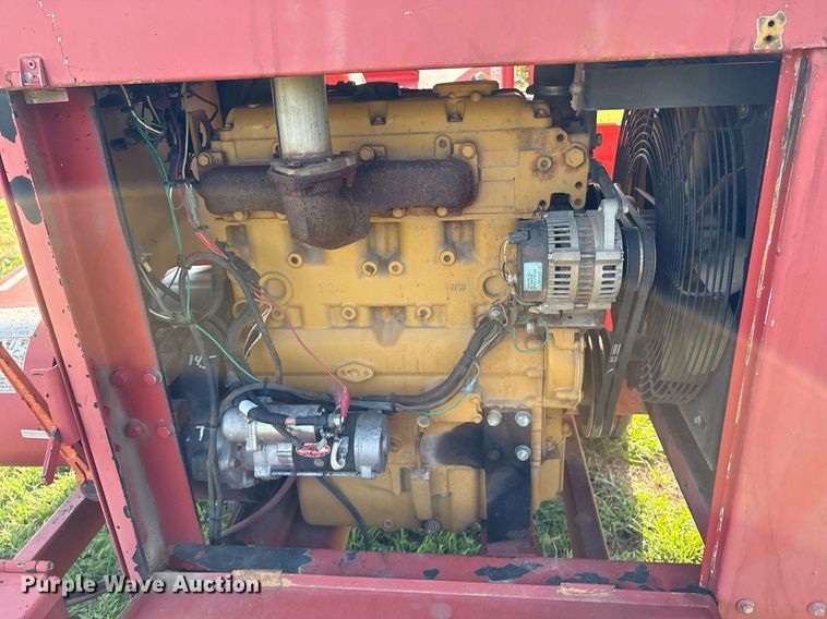 image for item EL2135 Mobark Twister 12 wood chipper