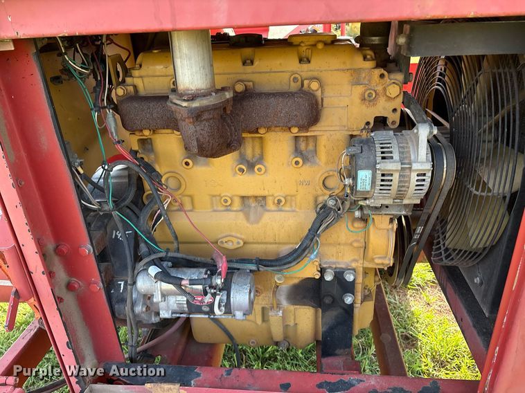 image for item EL2135 Mobark Twister 12 wood chipper