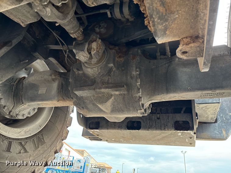 image for item EL2136 2022 Case 821G wheel loader