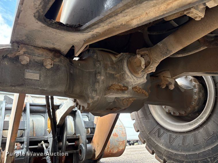 image for item EL2136 2022 Case 821G wheel loader