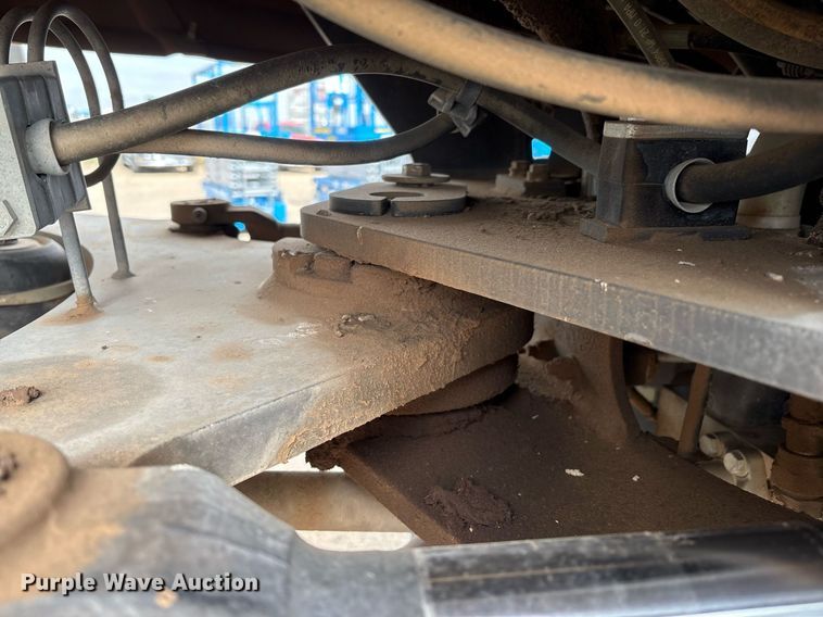 image for item EL2136 2022 Case 821G wheel loader