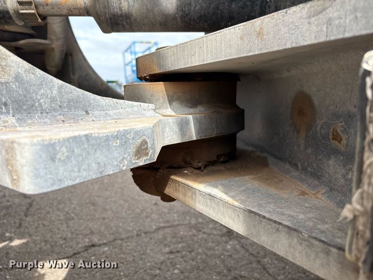 image for item EL2136 2022 Case 821G wheel loader